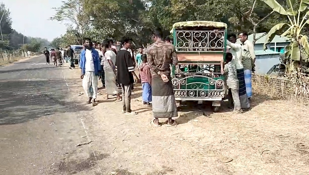 মেরিন ড্রাইভে চাঁদের গাড়ির ধাক্কায় নিহত ১