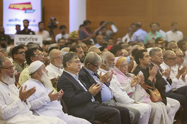 জুলাই অভ্যুত্থান স্মরণে বিএনপির মঞ্চে বিভিন্ন দলের নির্বাচনী আকাঙ্ক্ষা